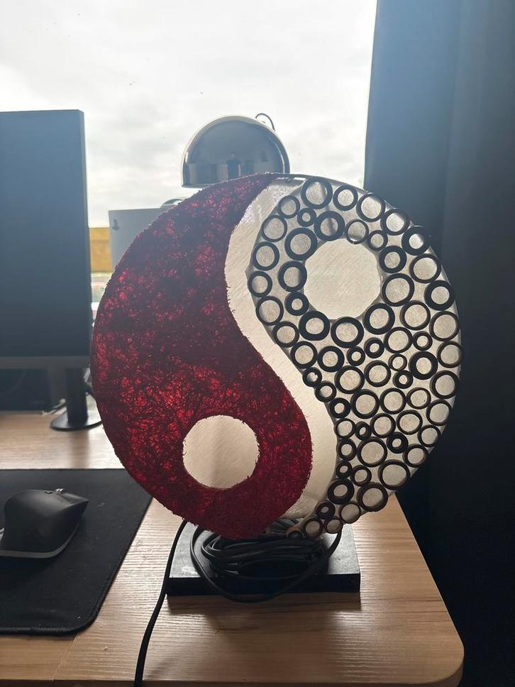 Yin-Yang Tafellamp - Sfeervol Design, Antiek en Kunst, Antiek | Lampen, Ophalen of Verzenden