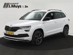 Skoda Karoq 1.5 TSI 150PK ACT Sportline Business AUTOM. TREK, Stof, 4 cilinders, 150 pk, Wit