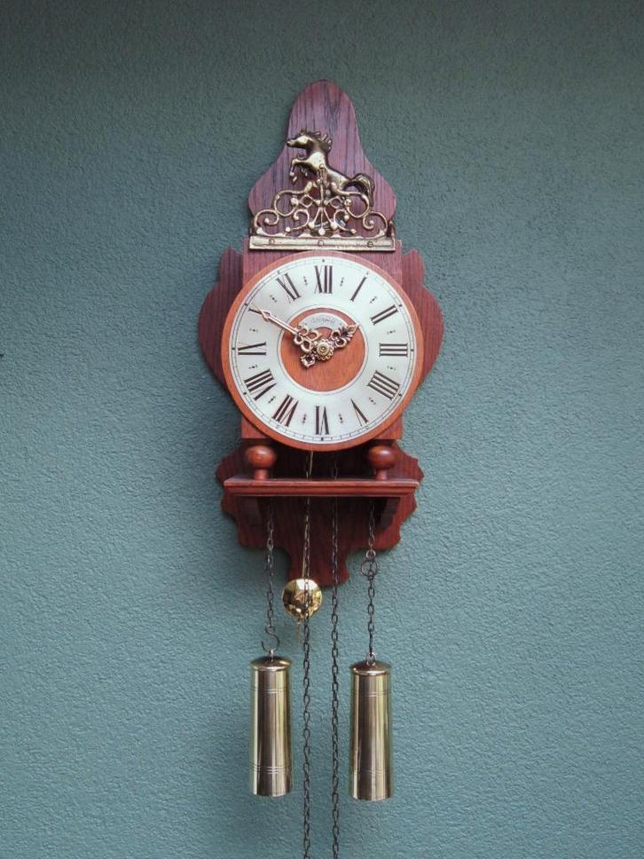 Klassieke klok (stoelklok model), Warmink, Huis en Inrichting, Woonaccessoires | Klokken, Zo goed als nieuw, Wandklok, Analoog