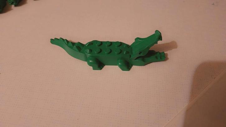 Lego dieren krokodillen en haaien, Kinderen en Baby's, Speelgoed | Duplo en Lego, Zo goed als nieuw, Ophalen of Verzenden