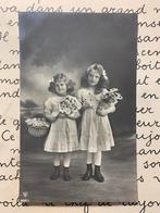 1913 Meisje met lang haar en bloemen (II), Ophalen of Verzenden, Voor 1920, Gelopen, Kinderen