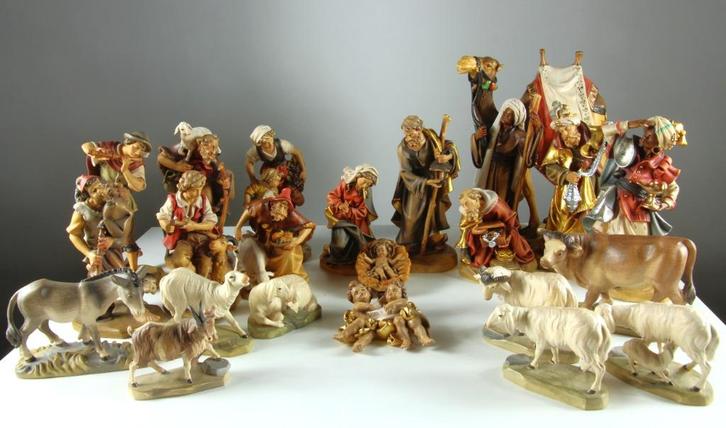 Bergmeister kerstgroep 20 cm – Zuid-Tirools houtsnijwerk, Diversen, Kerst, Zo goed als nieuw, Ophalen of Verzenden