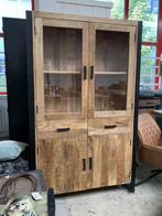 Magazijn Leegverkoop Vitrinekast Britt mangohout glas deuren, Huis en Inrichting, Woonaccessoires | Overige, Nieuw, Ophalen of Verzenden