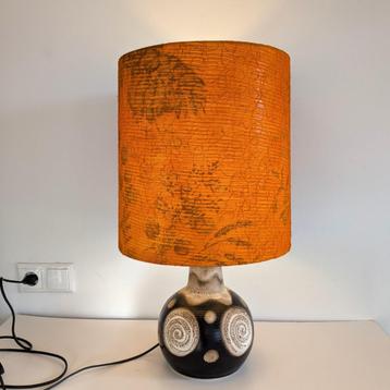 Vintage retro lamp West Germany Keramiek Bruin Oranje  beschikbaar voor biedingen