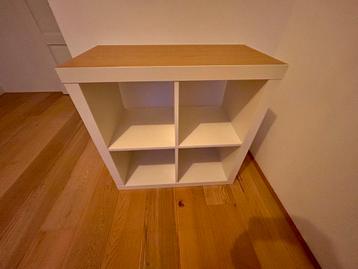 Ikea Boekenkast - 80x80cm - Zo Goed Als Nieuw beschikbaar voor biedingen