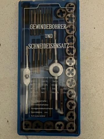 Schroefdraadsnijderset, Gewindebohrer und Schneideisensatz beschikbaar voor biedingen