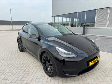 Tesla Model Y Performance Dual Motor 2023 Zwart 21 inch Pano beschikbaar voor biedingen