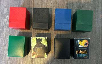 Diverse deckboxen (100+ kaarten) beschikbaar voor biedingen