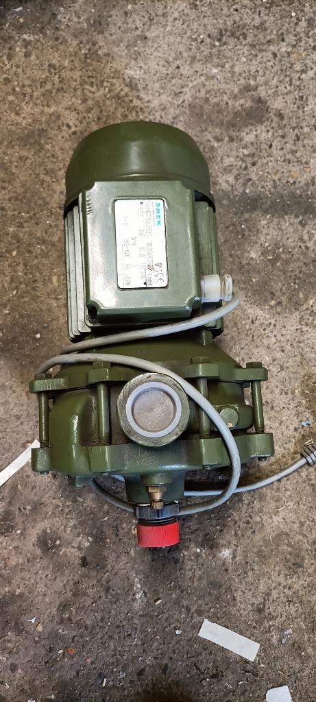 saer 5 cups waterpomp, Tuin en Terras, Waterpompen, Zo goed als nieuw, Elektrisch, Beregeningspomp, Ophalen of Verzenden