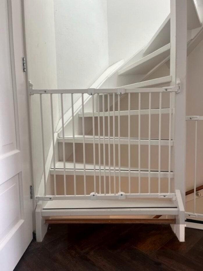 (3x) BabyDan FlexiFit Traphekje - 62-105 cm, Kinderen en Baby's, Traphekjes, Zo goed als nieuw, Schroefhekje, Metaal of IJzer