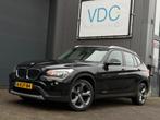 BMW X1 SDrive20i Business | 184 PK | Automaat | Trekhaak, 4 cilinders, Zwart, Origineel Nederlands, 184 pk