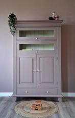 Prachtige retro buffetkast in een hazelnoot kleur, 3771SH, Kast, Ophalen of Verzenden, Info@josiefine.nl