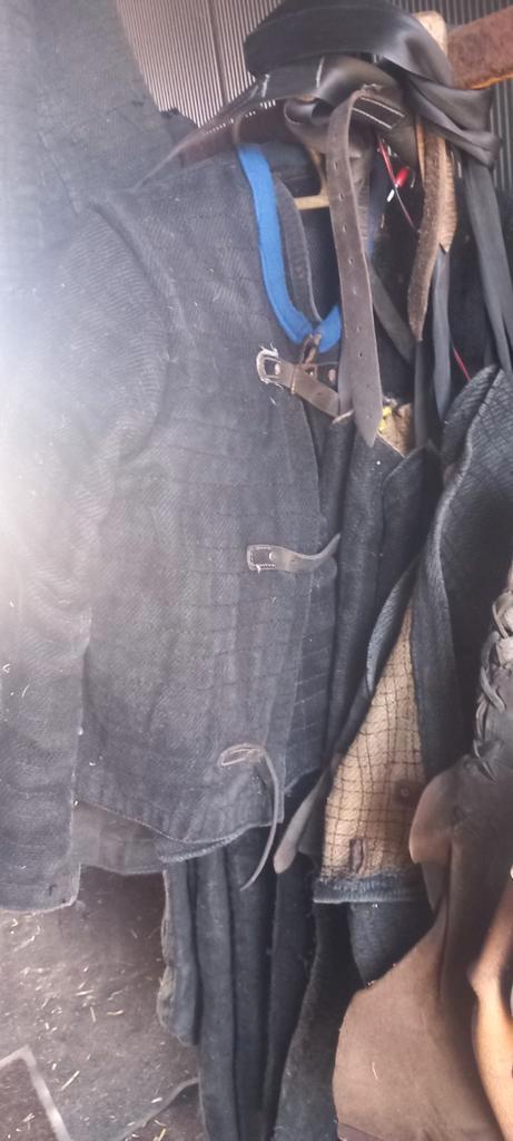 KNPV PAKKEN JASSEN LEER Bijtpak BIJT PAK BROEK, Dieren en Toebehoren, Honden | Herdershonden en Veedrijvers, Teef, Herder, Fokker | Professioneel