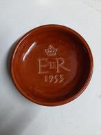 Briglin Pottery Queen Elizabeth schoteltje1953, Antiek en Kunst, Antiek | Keramiek en Aardewerk, Ophalen of Verzenden