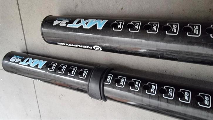 NEILPRYDE MXT CARBON VERLENGER  34 cm nieuwstaat +Base plate, Watersport en Boten, Windsurfen, Zo goed als nieuw, Overige typen