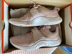 Nike sportschoenen roze maat 41 NIEUW, Nike, Nieuw, Ophalen of Verzenden, Sneakers of Gympen