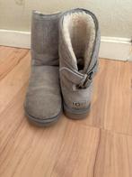 Originele beige Ugg short Bugle mt 38, Kleding | Dames, Schoenen, Ophalen of Verzenden, Zo goed als nieuw, Beige