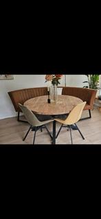 Ronde tafel met bijpassende eetbank, Huis en Inrichting, Complete eetkamers, Ophalen, Zo goed als nieuw, Minder dan 4 stoelen