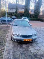 Jaguar X-Type 2.0 V6 Executive AUT 2003 Grijs, Auto's, Jaguar, Parkeersensor, 156 pk, Leder en Stof, 75 €/maand