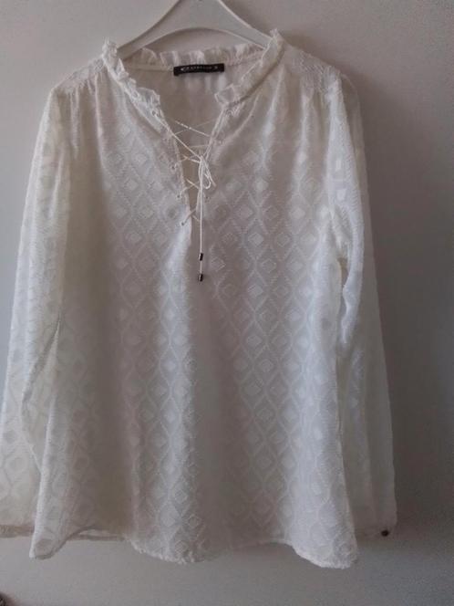 Witte Expresso bloes maat 38 IZGS, Kleding | Dames, Blouses en Tunieken, Zo goed als nieuw, Maat 38/40 (M), Wit, Ophalen of Verzenden