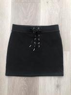 Mini skirt (forever 21 Small size), Kleding | Dames, Zwart, Ophalen of Verzenden, Zo goed als nieuw, Maat 36 (S)
