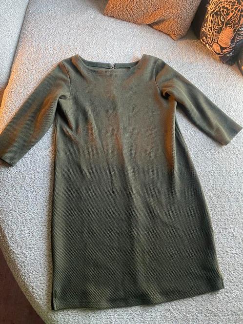 Legergroene jurk, Kleding | Dames, Jurken, Zo goed als nieuw, Groen, Boven de knie, Ophalen of Verzenden