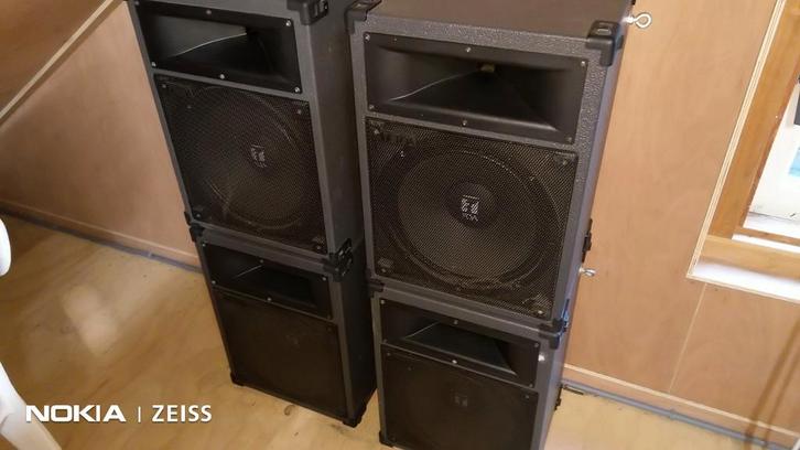 TOA luidsprekers SL 120 - 240 Watt, Audio, Tv en Foto, Luidsprekers, Gebruikt, Overige typen, 120 watt of meer, Overige merken