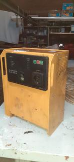 Omvormer 2000Watt trapesium wisselstroom, Hobby en Vrije tijd, Elektronica-componenten, Ophalen, Gebruikt