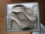 Nr.37: Mooie schoenen met hoge hak van Peter Kaiser maat 8 m, Peter Kaiser, Beige, Ophalen of Verzenden, Zo goed als nieuw