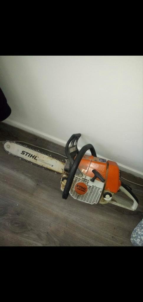 te koop opknapper Stihl MS 340 defect, Doe-het-zelf en Verbouw, Gereedschap | Zaagmachines, Zo goed als nieuw, Kettingzaag, 1200 watt of meer
