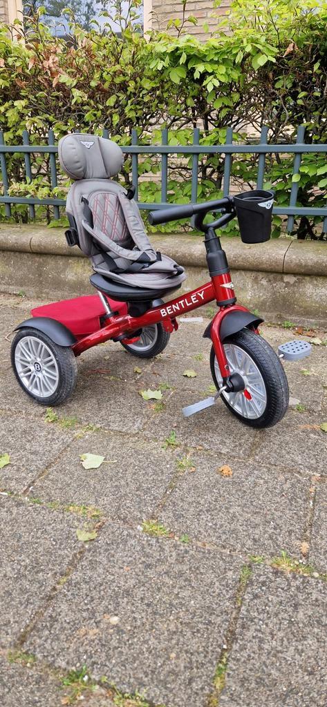 Bentley Tricycle - Z.G.A.N. - 8mnd-4jr, Fietsen en Brommers, Fietsen | Driewielers, Zo goed als nieuw, Duwstang, Verstelbare zitting