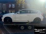 Alle onderdelen Bmw E81 E82 E87 E88 LCI bi xenon alpinweiss, Gebruikt, Herkomst onderdeel bekend, Ophalen of Verzenden, Bumper