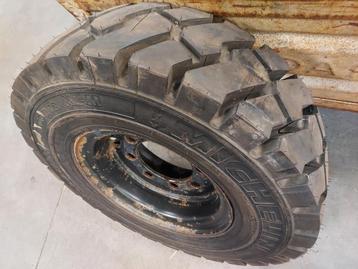 Michelin 7.00R12 Stabil X nieuwe heftruckband op velg beschikbaar voor biedingen