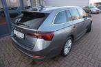 Skoda Octavia Combi 1.4 TSI iV PHEV Style Automaat, Auto's, Skoda, Stof, Gebruikt, Zwart, Hybride Elektrisch/Benzine