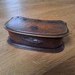 Antiek aasdoosje vissen gevoerd, Ophalen of Verzenden