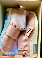 Nike Air Fear of God Moc mt 39, Nike, Nieuw, Ophalen of Verzenden, Sneakers of Gympen