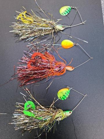 3 x Blue Fox Spinnerbait  beschikbaar voor biedingen