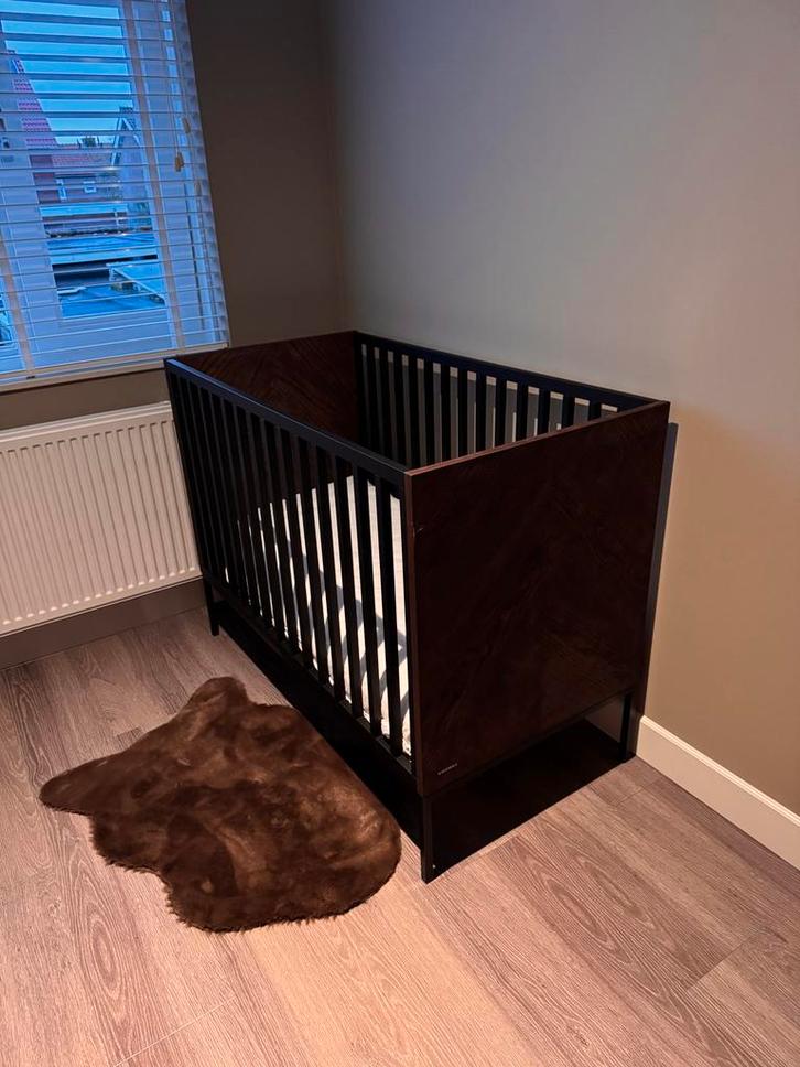 Kidsmill Ledikant - Stijlvol en veilig!, Kinderen en Baby's, Babywiegjes en Ledikanten, Zo goed als nieuw, Ledikant, Ophalen