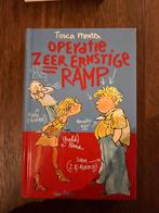 Operatie Zeer Ernstige Ramp - Tosca Menten, Ophalen of Verzenden, Zo goed als nieuw, Fictie algemeen