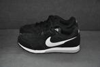 Nike md runner 2 Gs 37,5, Nike sneakers 37.5, schoenen 37.5, Zwart, Nike, Nieuw, Ophalen of Verzenden