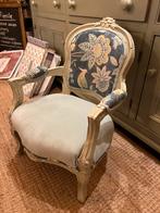 Antiek kinder stoeltje, nieuw gestoffeerd, kinder kamer, Ophalen