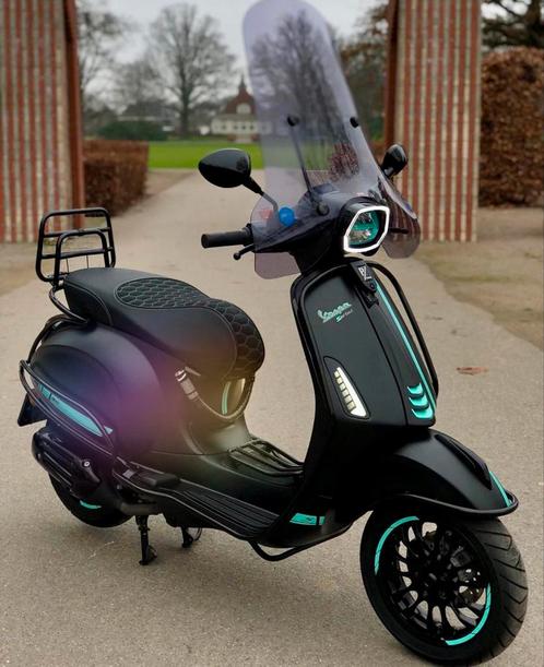 Gezocht: Vespa Sprint 2018–2024 & Piaggio Zip 2016–2024, Fietsen en Brommers, Scooters | Vespa, Zo goed als nieuw, Overige modellen
