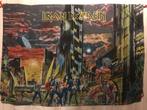 Iron Maiden Somewhere in Time vlag/textielposter 1,3x0,95m, Deurposter of groter, Rechthoekig Liggend, Ophalen of Verzenden, Zo goed als nieuw