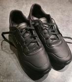 Zwarte Skechers Sneakers - Maat 39, Kleding | Dames, Schoenen, Skechers, Zwart, Ophalen of Verzenden, Sneakers of Gympen