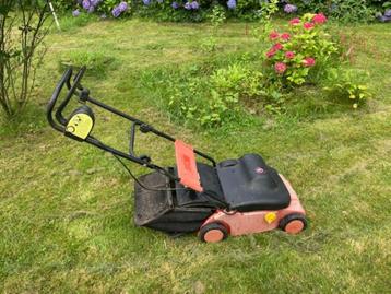 verticuteermachine elektrisch beschikbaar voor biedingen