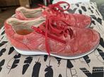 Xsensible 40 weinig gedragen vaalrood met gouden opdruk, Xsensible, Ophalen of Verzenden, Sneakers of Gympen, Gedragen