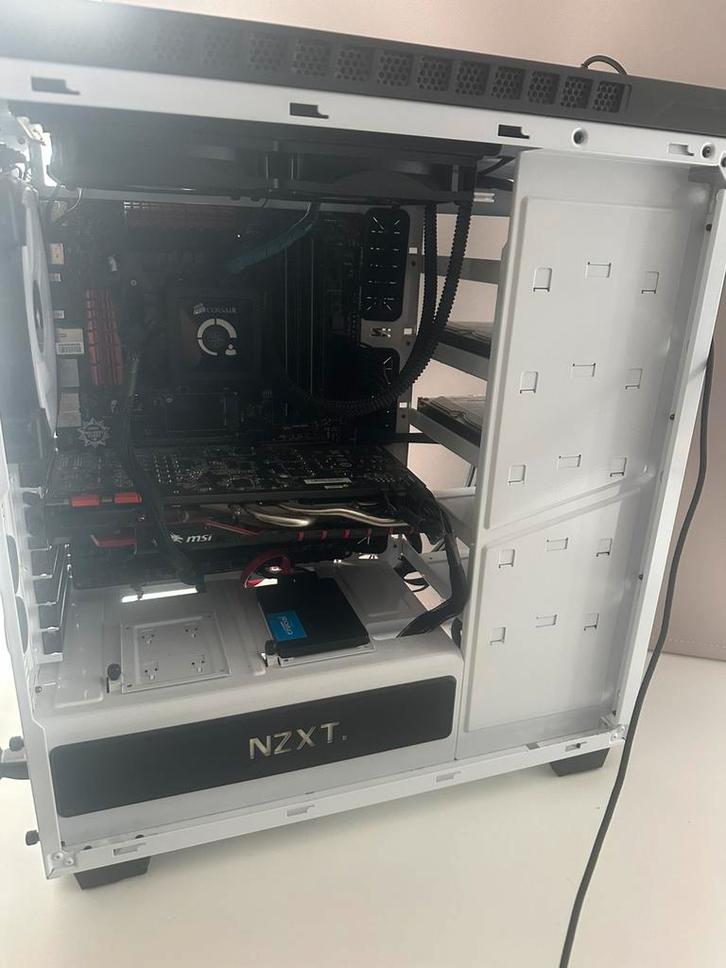 gaming pc, Spelcomputers en Games, Games | Pc, Refurbished, Overige genres, 1 speler, Vanaf 7 jaar, Eén computer, Online, Virtual Reality