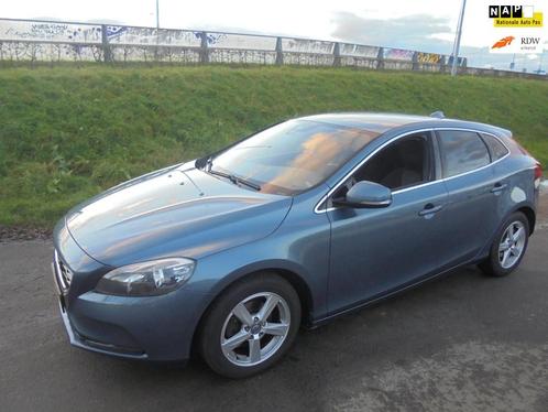 Volvo V40 Volvo V40 1.6 diesel airco lmv navigatie pdc trekh, Auto's, Volvo, Te koop, V40, ABS, Airbags, Airconditioning, Boordcomputer