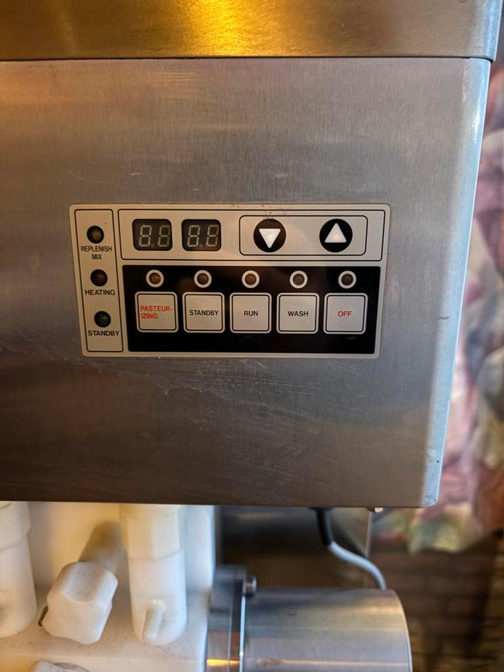 Professionele Softijsmachine - Nissei, Witgoed en Apparatuur, IJsmachines, Gebruikt, Ophalen