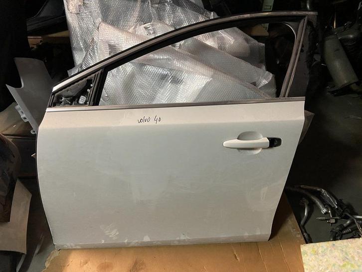 Volvo v40 linksvoor portier compleet, Auto-onderdelen, Carrosserie en Plaatwerk, Deur, Gebruikt, Ophalen of Verzenden